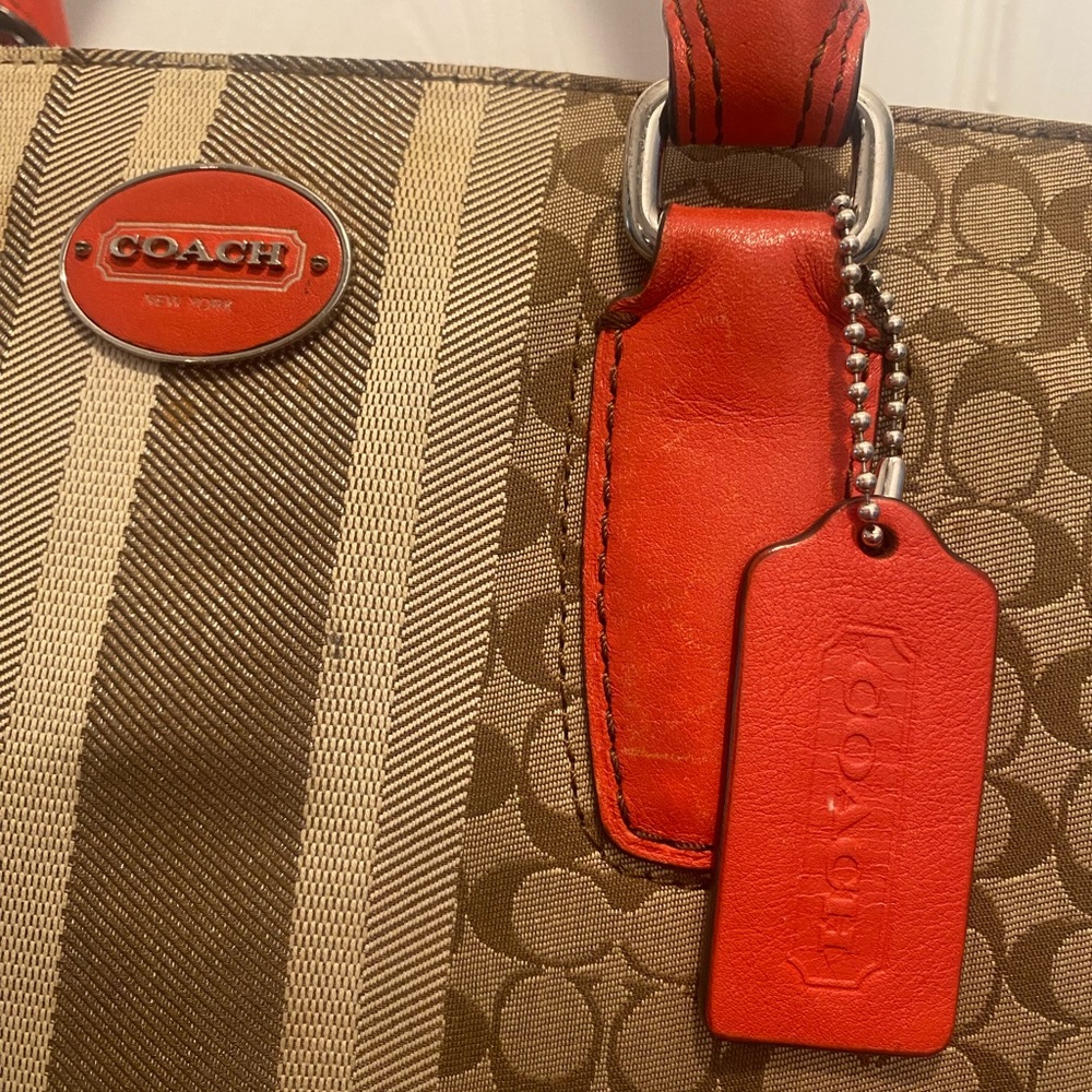 COACH Purse - Picture 5 of 13